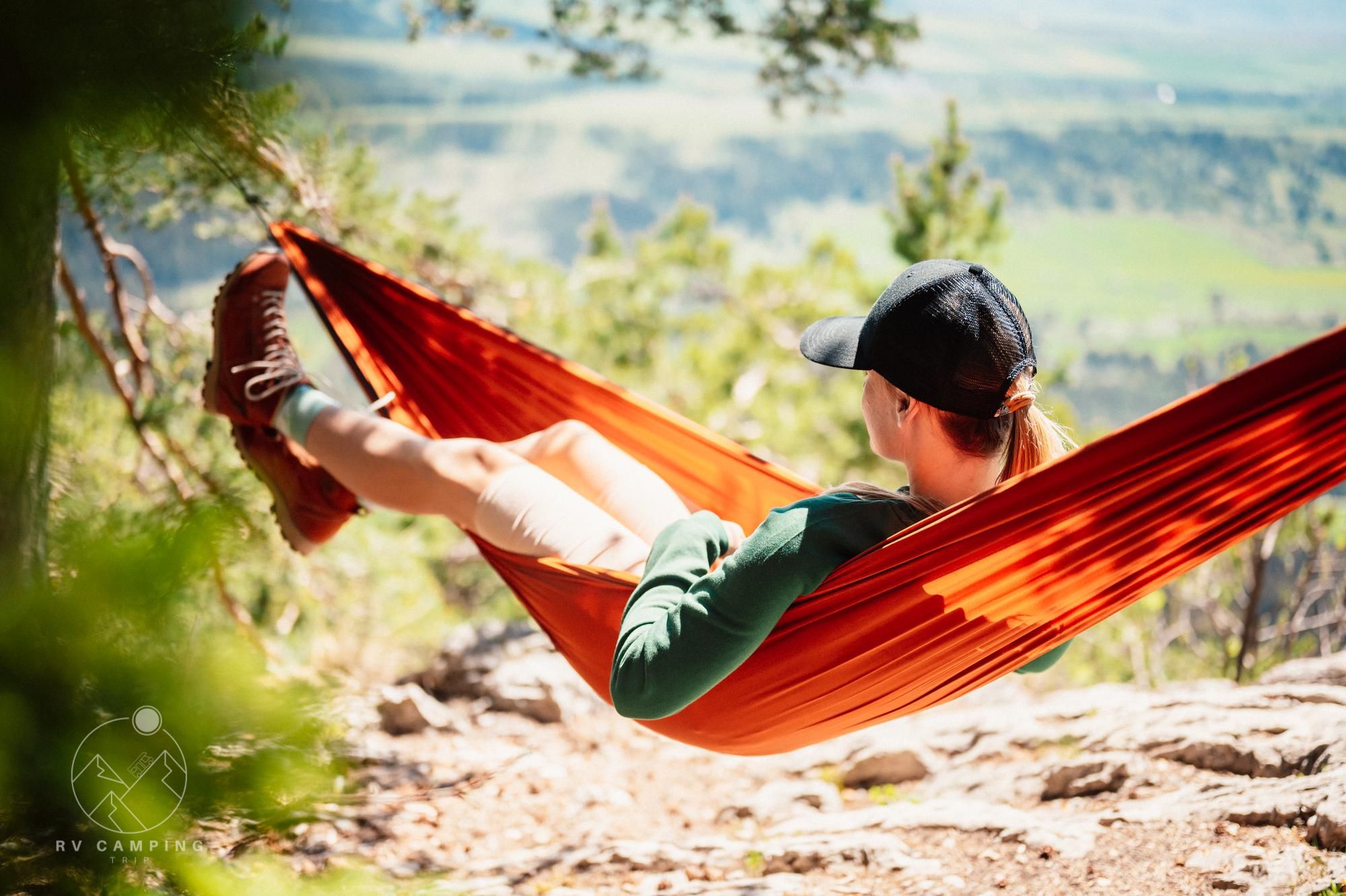 10 Expert Tips For Comfortable Hammock Camping RV Camping Trip